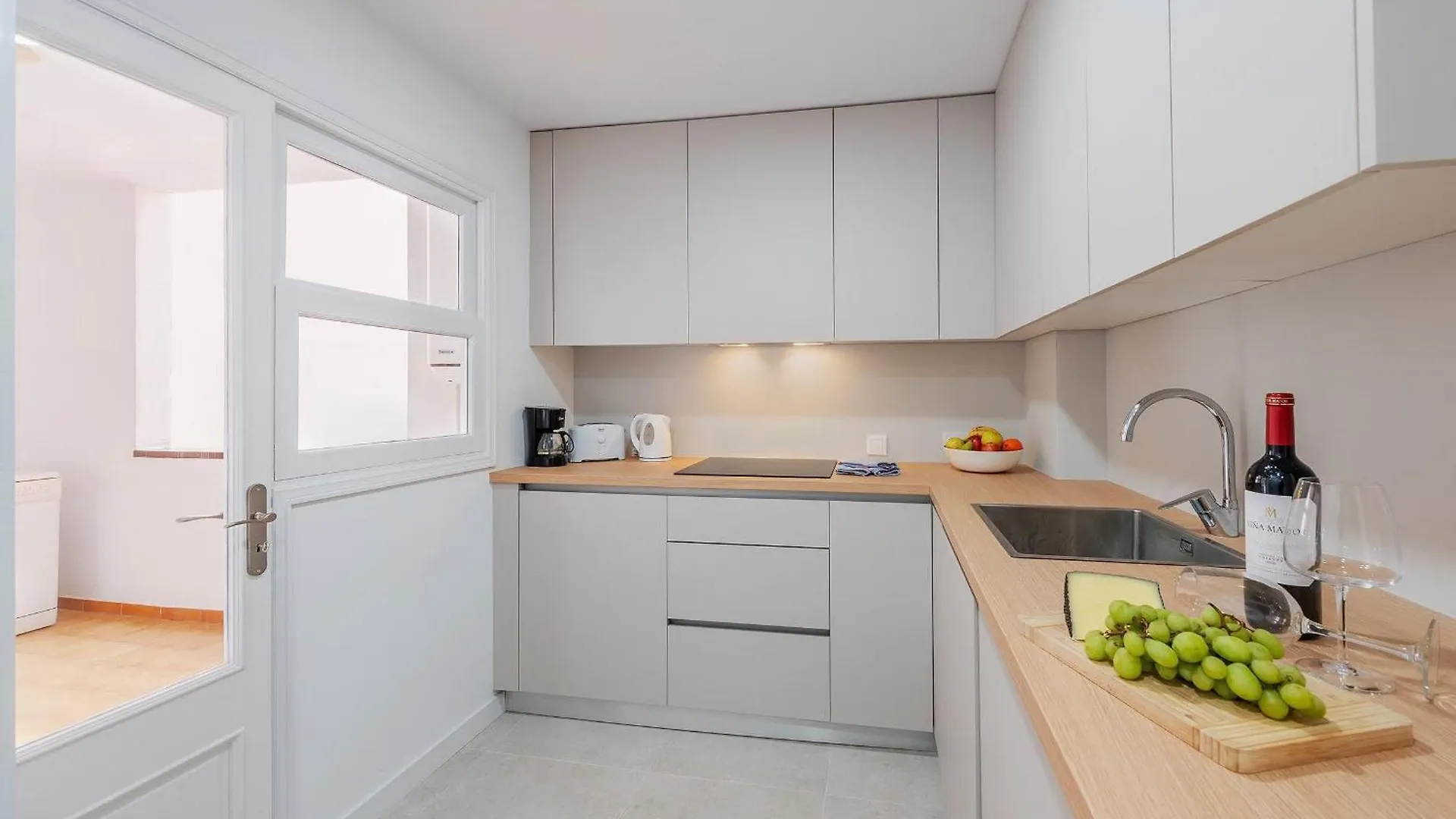 Nitas Apartment Pollença 0*,  Španělsko